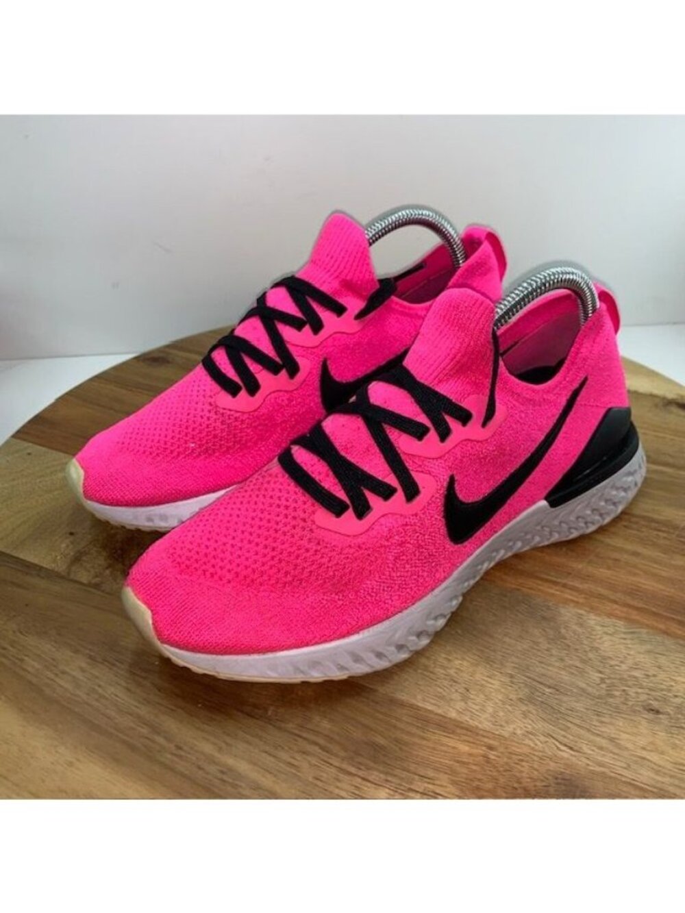 Nike Epic React Flyknit 2 Shoes BQ8927-601 Pink Running Womens Size 9.5 Sneaker